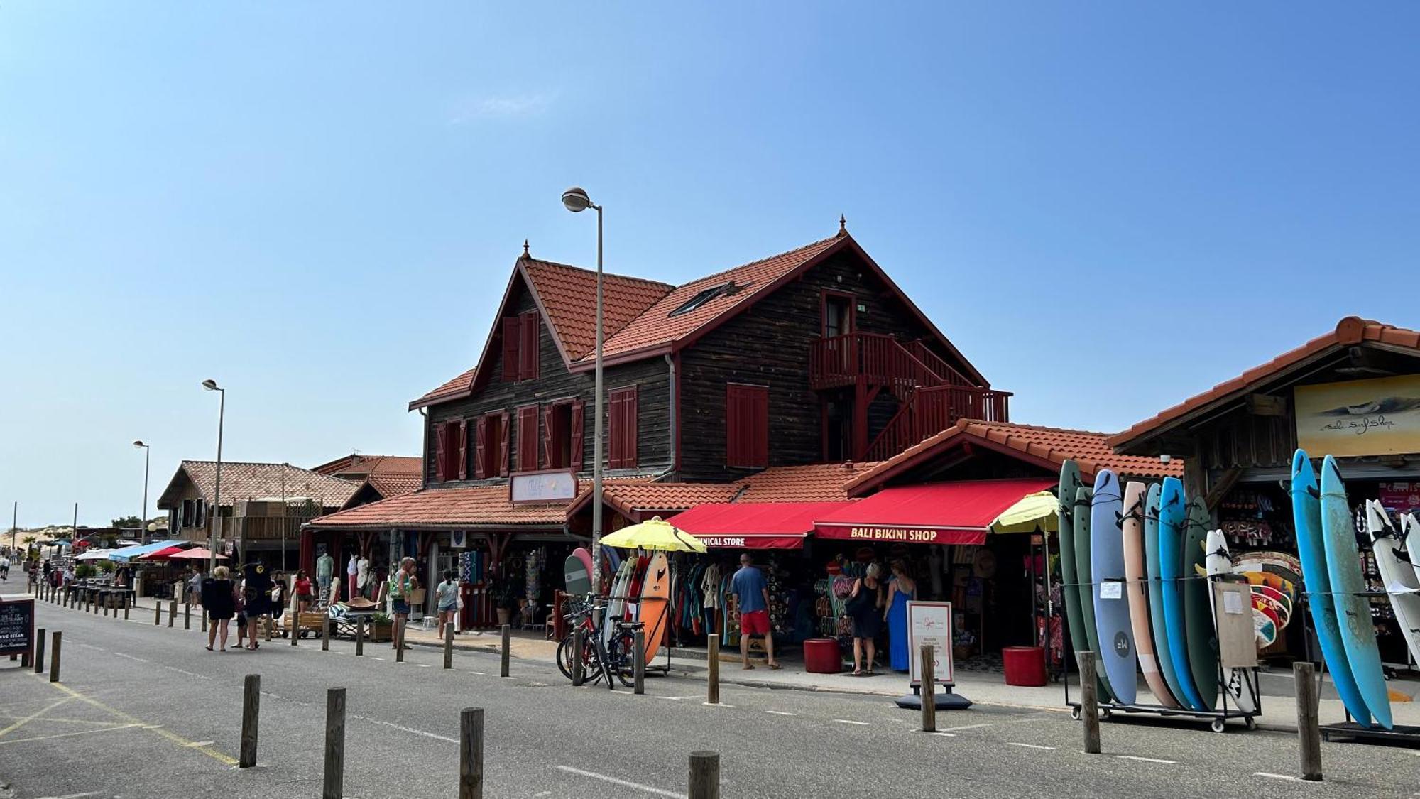 Jolie Maison De Vacances Avec Terrasse Et Jardin Saint-Julien-en-Born Extérieur photo